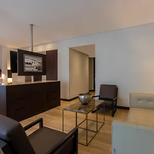 Airport By Ihg Hotel