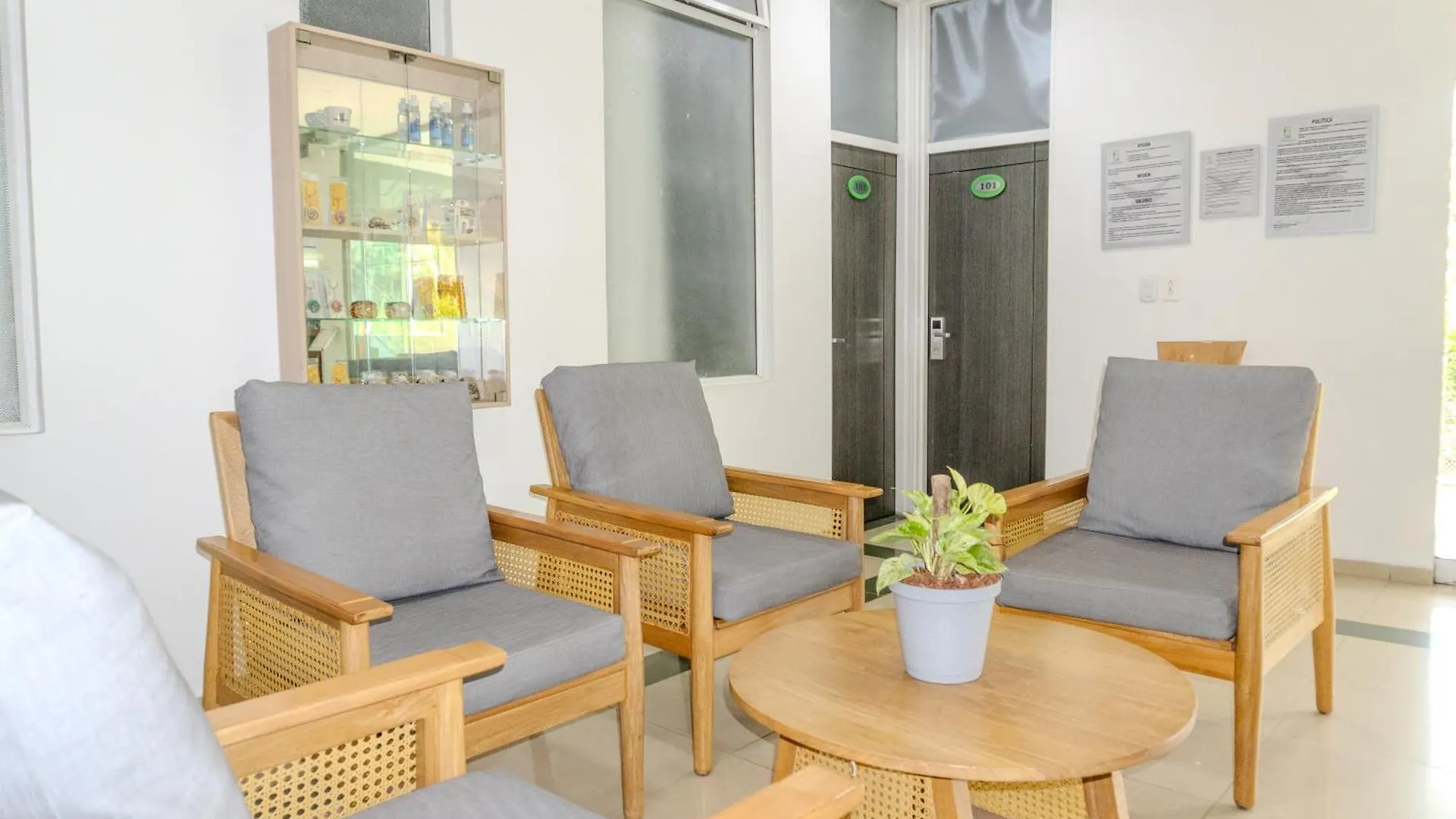 Hotel Alcaravan Medellín
