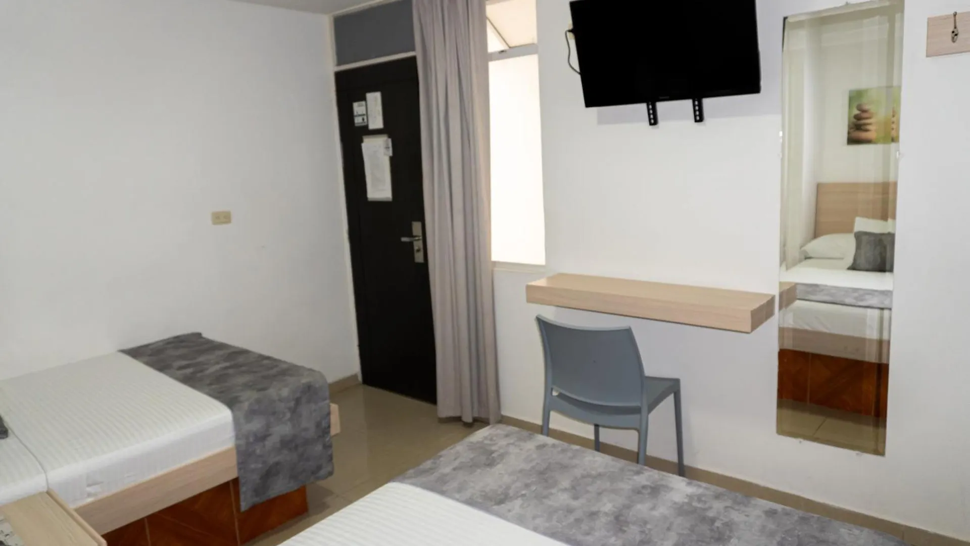 Hotel Alcaravan Medellín