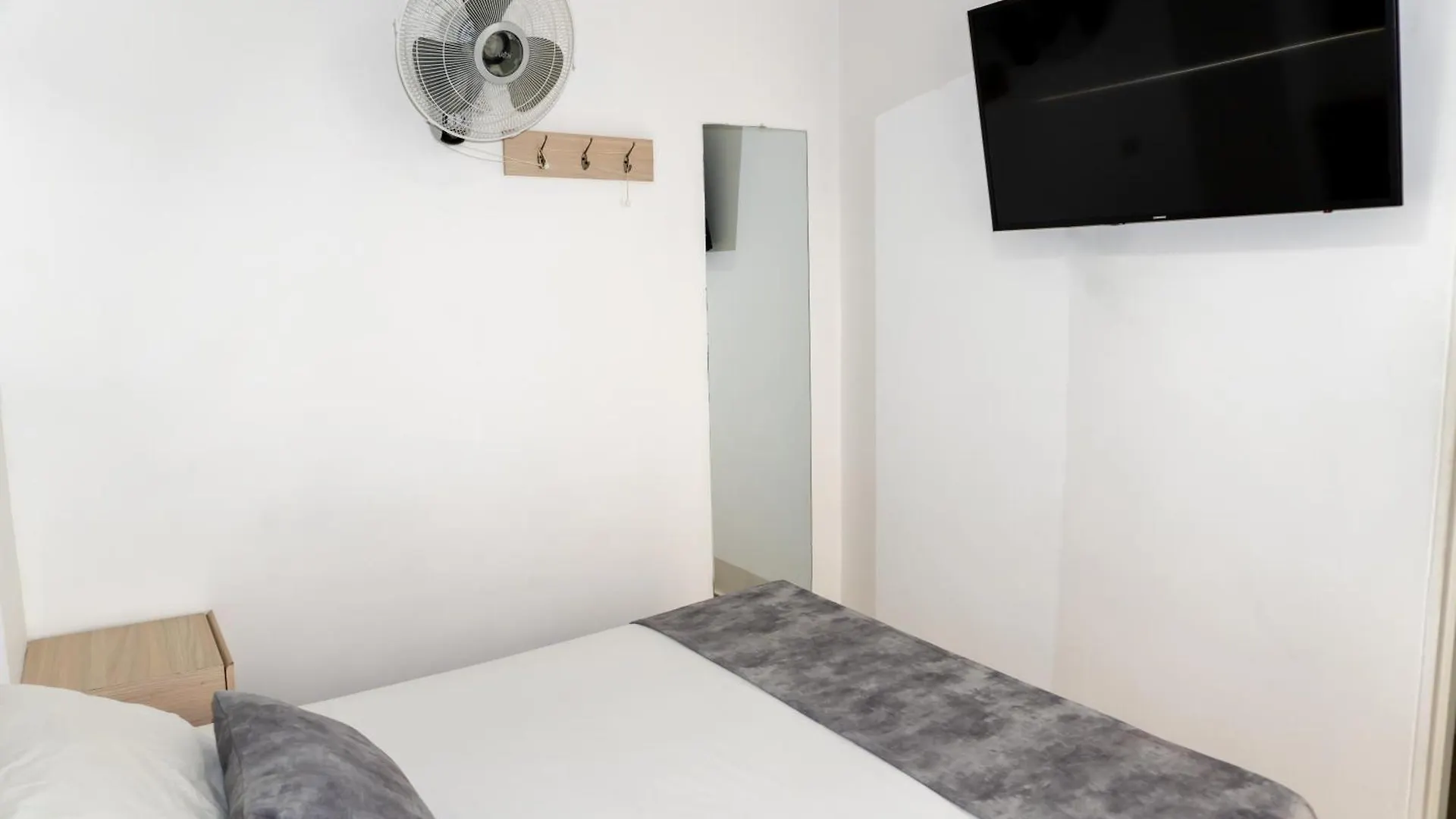 Hotel Alcaravan Medellín