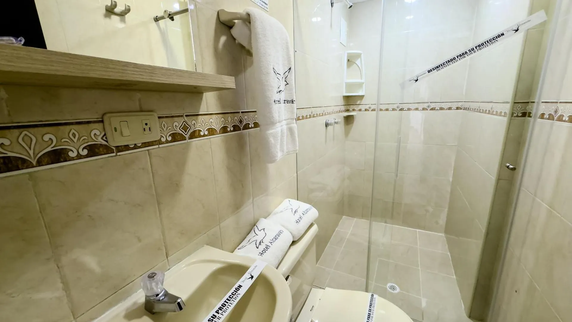 Hotel Alcaravan Medellín