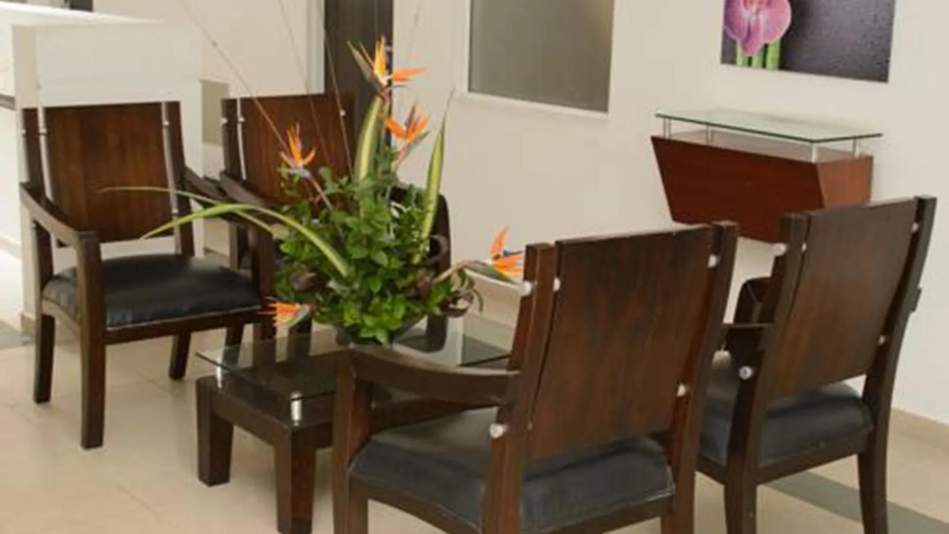 Hotel Alcaravan Medellín 3*,